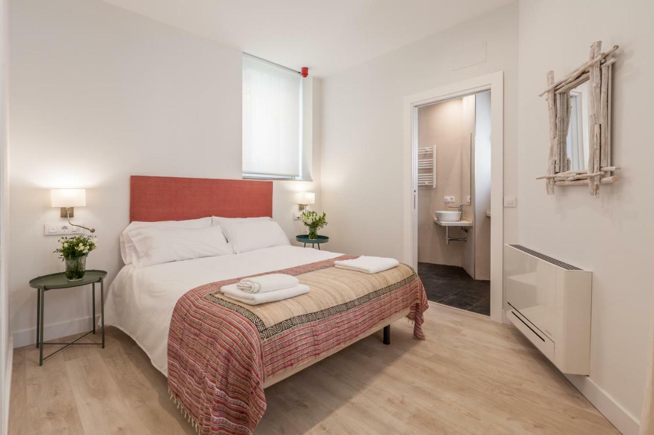 Apartamentos Rg Suites Jardines De Murillo Seville Exterior photo