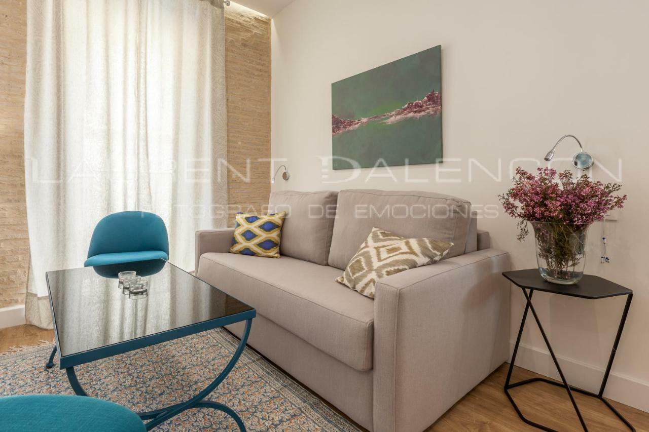 Apartamentos Rg Suites Jardines De Murillo Seville Exterior photo
